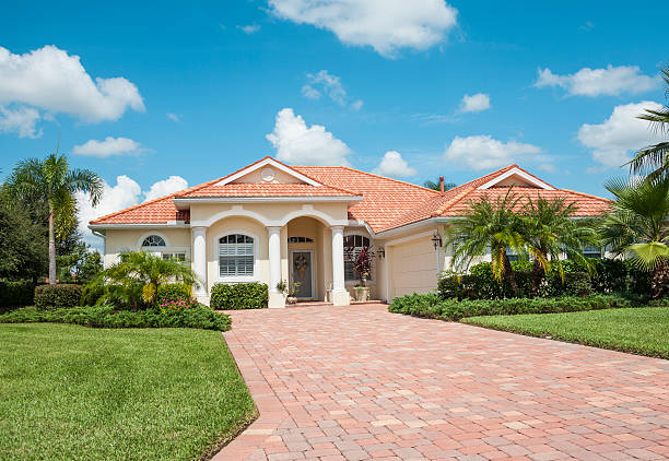 Best Interlocking Driveway Pavers  in Berrien Springs, MI